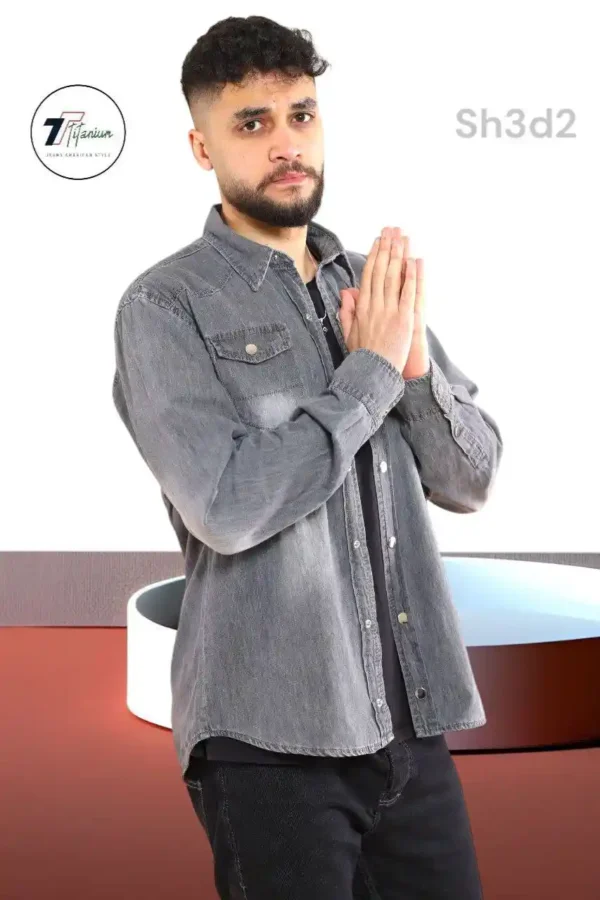 ⁦قميص رمادي جينز⁩ - الصورة ⁦3⁩